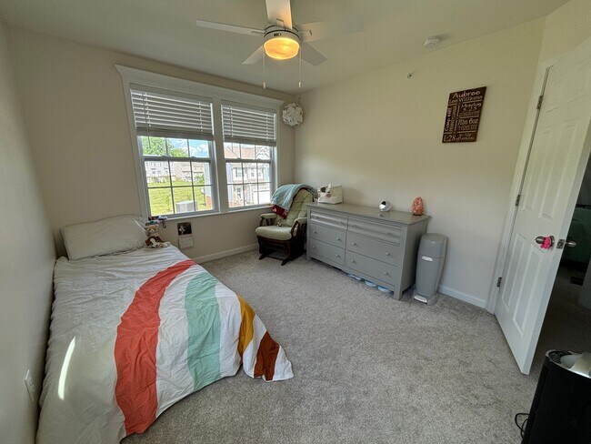 Building Photo - Beautiful 3 Bedroom Home in North Fayette!