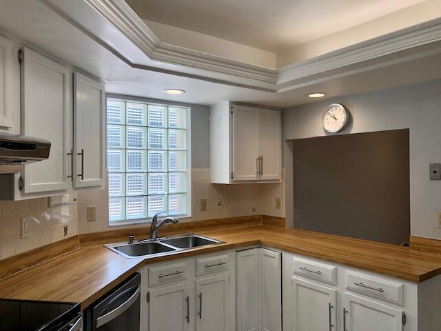 Building Photo - 4300 Hazel Ave