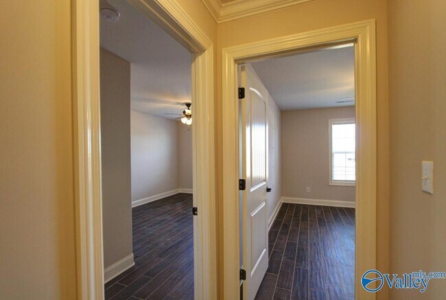 Building Photo - 13728 Callaway Dr