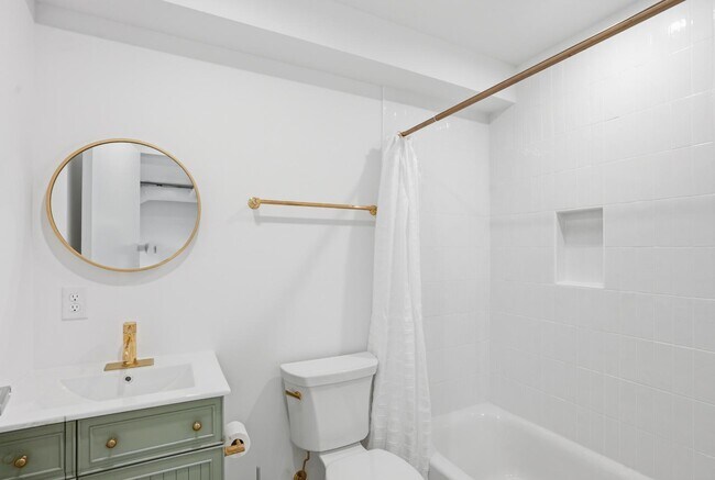 Building Photo - 309 Lorch St