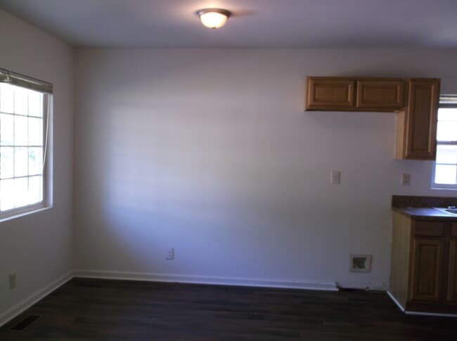 Building Photo - One Level House for Rent-Clemmonsville Rd....