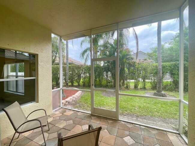 Building Photo - 2425 Pigeon Cay