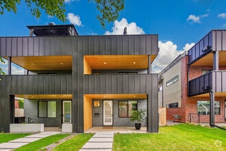 Building Photo - 2308 S Acoma St
