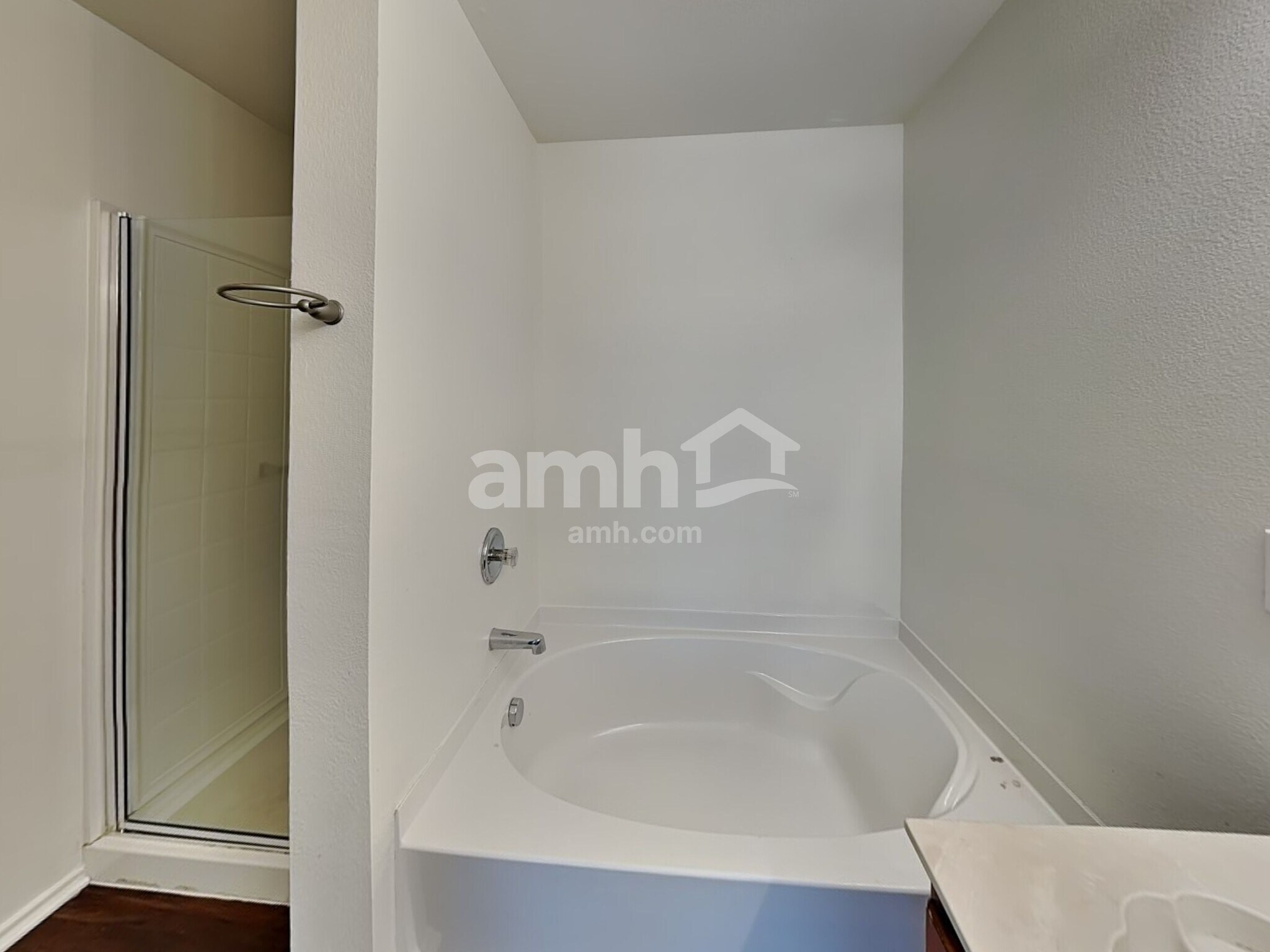 Building Photo - 3017 Lipizzan Dr