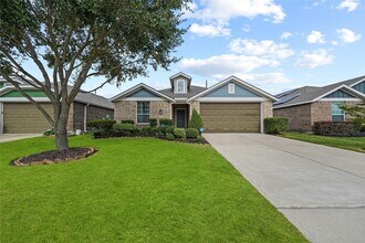 Building Photo - 16330 Hillside Garden Ln