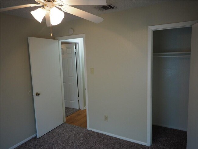 Building Photo - 7808 West Gate Blvd