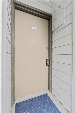 Building Photo - 4859 Cedar Springs Rd