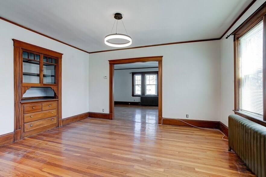 Building Photo - 152 Theodore Parker Rd