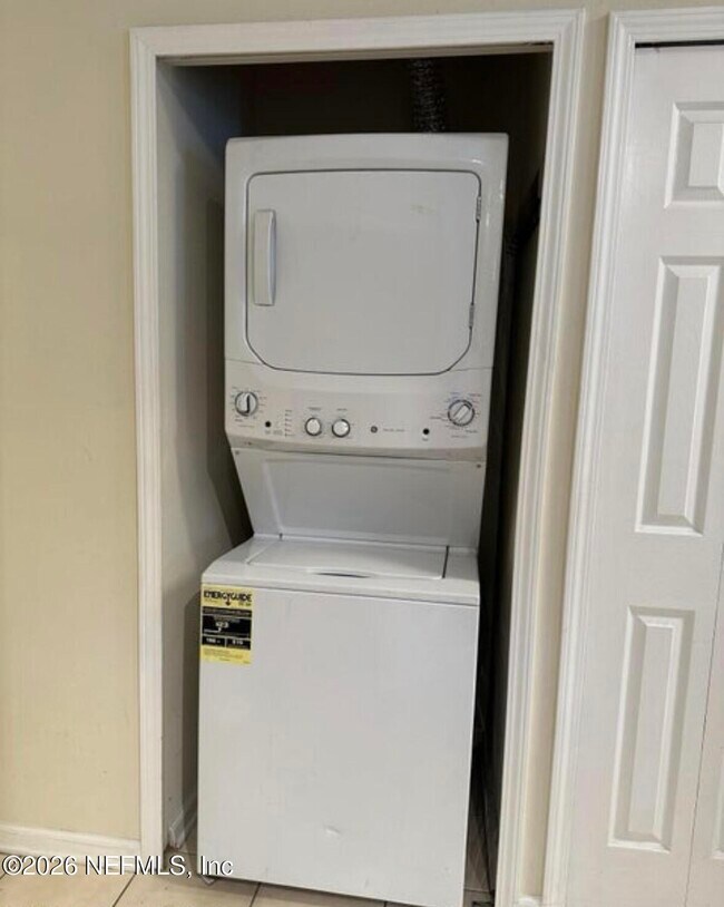 Building Photo - 3610 Kirkpatrick Cir