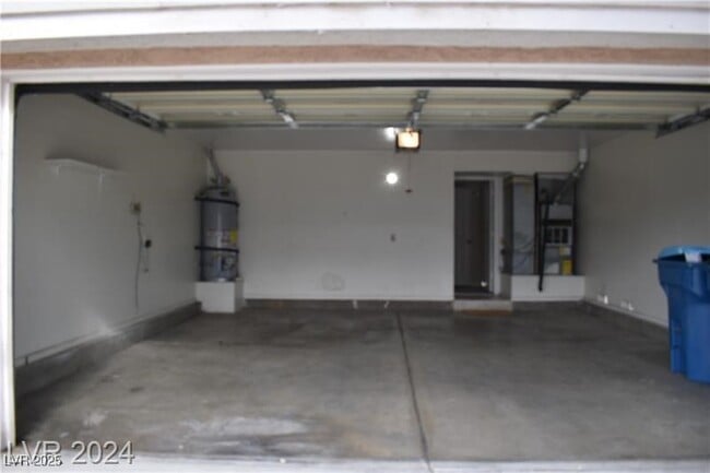 Building Photo - 3116 Forest Lake St