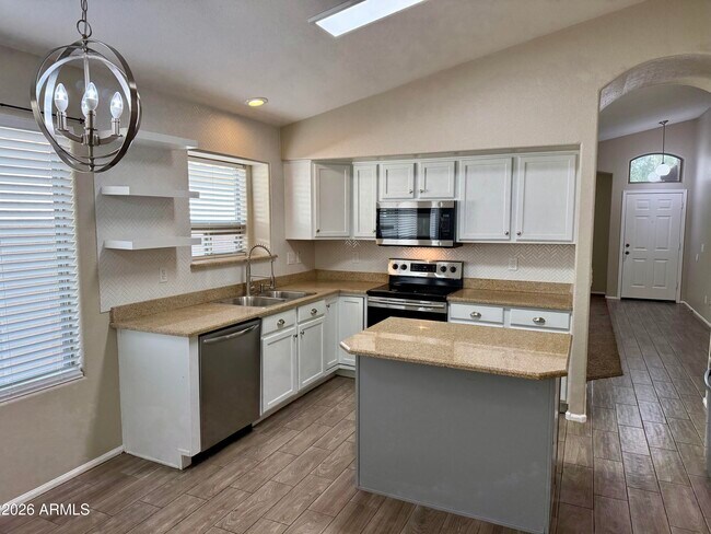 Building Photo - 29210 N 22nd Ln