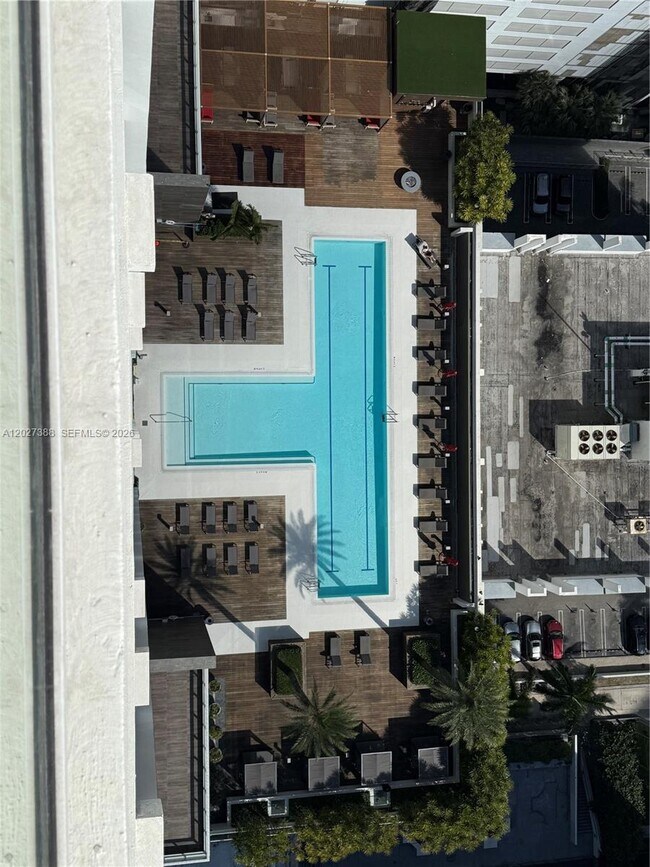 Building Photo - 1080 Brickell Ave