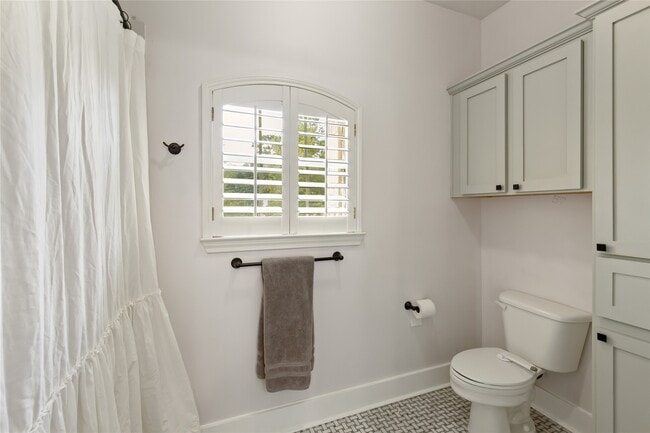 Building Photo - 37363 Masters Cir