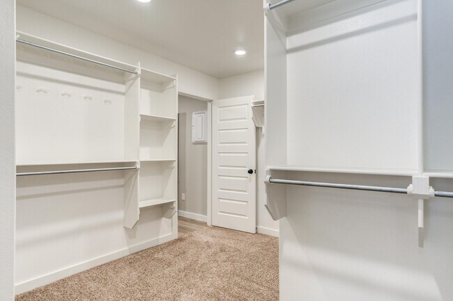 Building Photo - 1614 141st St