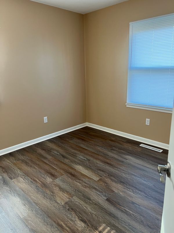Building Photo - 708 Stiles Cir