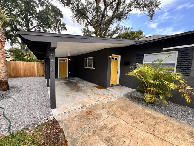 Primary Photo - 2412 Formosa Ave