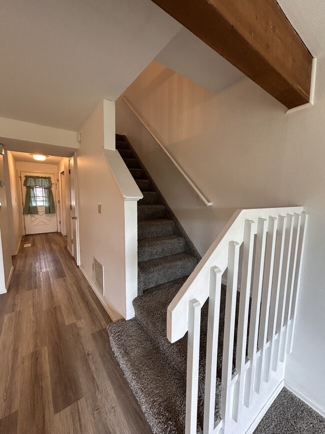 Building Photo - 954 Brant Hollow Ct