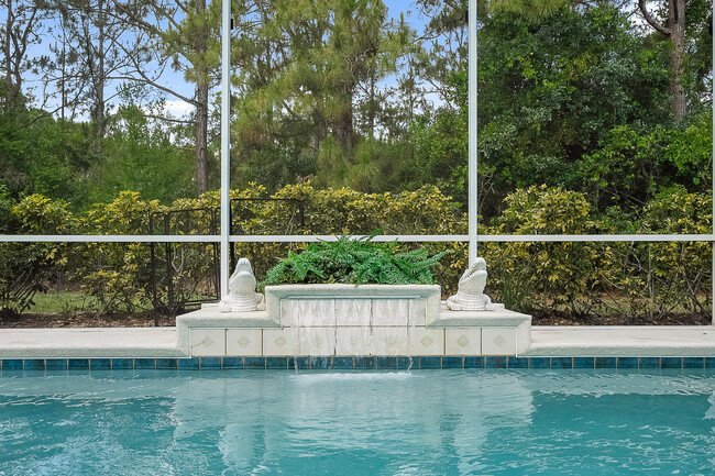 Building Photo - 4642 SW Hammock Creek Dr