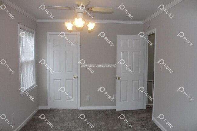 Building Photo - 2817 Wynterhall Rd SE