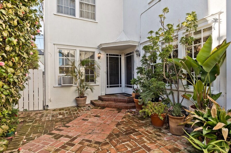 front door - 439 S Palm Dr