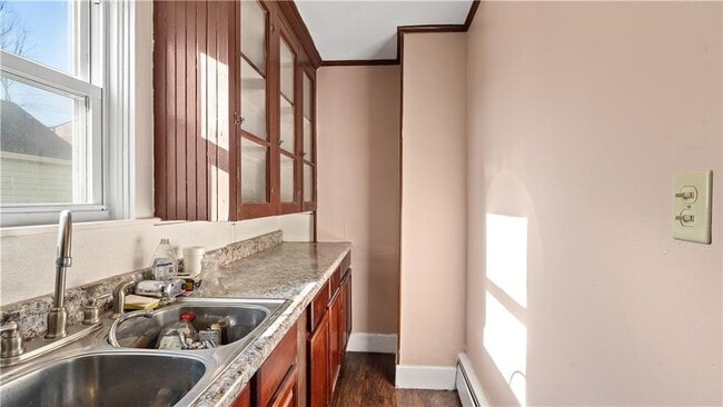 Building Photo - 21 Highland Ave