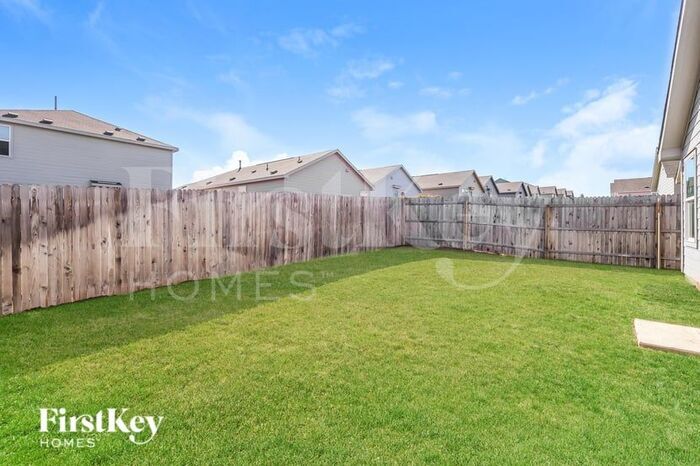 Building Photo - 5174 Fowler Crst