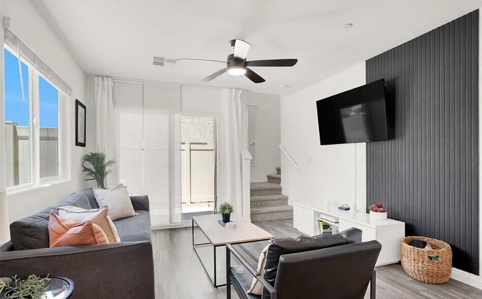 Building Photo - 2766 Atomic Tangerine Way