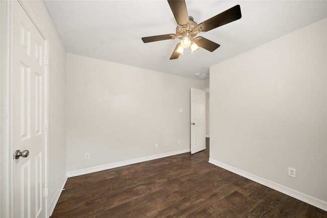 Building Photo - 22 Heron Hollow Ct
