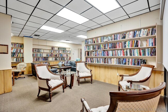 Building Photo - 1360 S Ocean Blvd