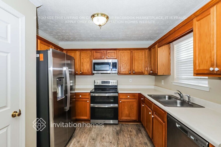 Building Photo - 175 Dillion Dr