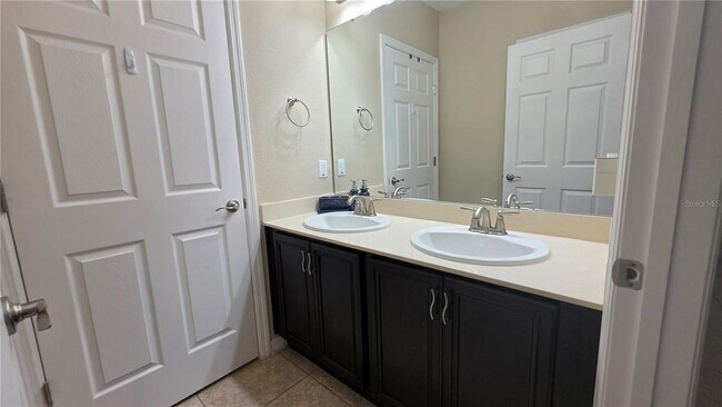Building Photo - 3729 Isles Arbor Ln