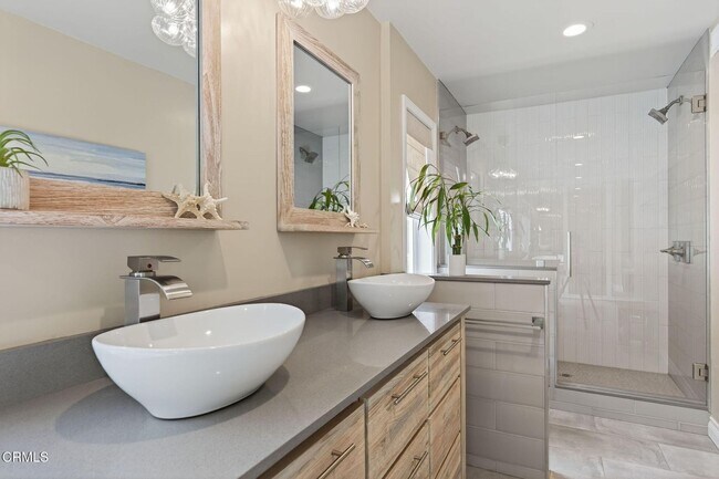 Building Photo - 6169 Arabian Pl