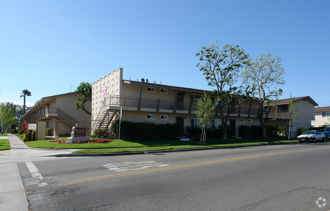 Building Photo - Pacifica Apartments