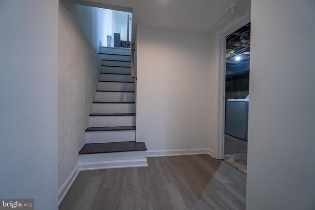 Building Photo - 2410 Wharton St