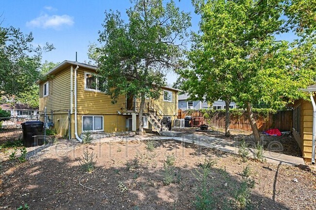 Building Photo - 954 Winona Ct