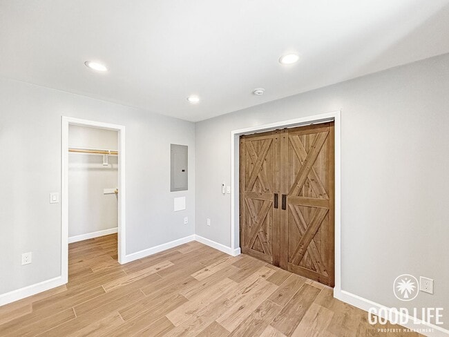 Building Photo - zIsla Vista Dr