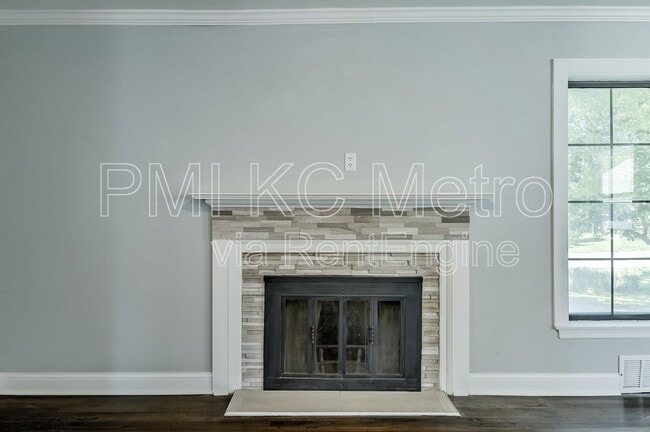 Building Photo - 8201 MO-9
