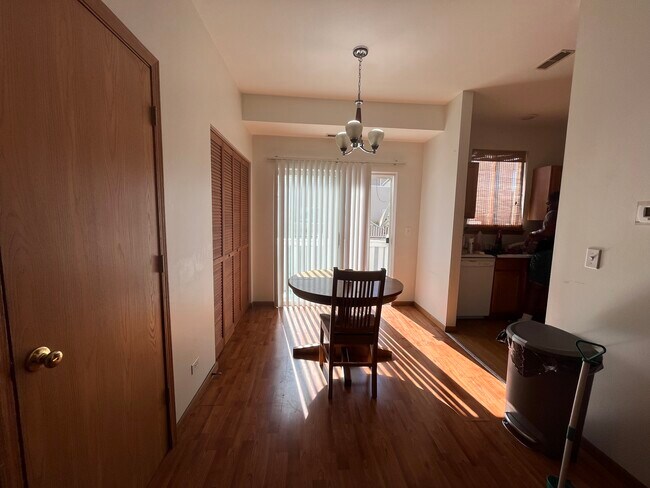 Building Photo - 1603 Superior Ct