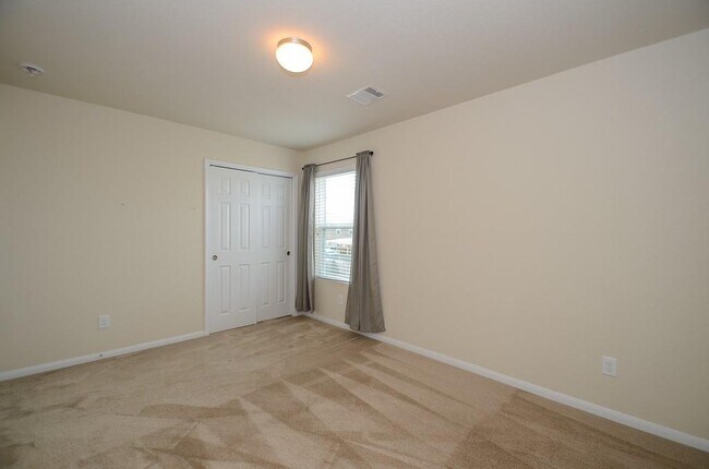 Building Photo - 14935 Vinegrove Falls Ct