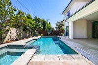 Building Photo - 1650 Murano Pl