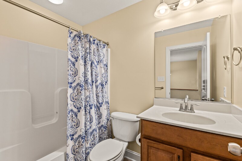 Building Photo - 375 Blue Stone Hills Dr