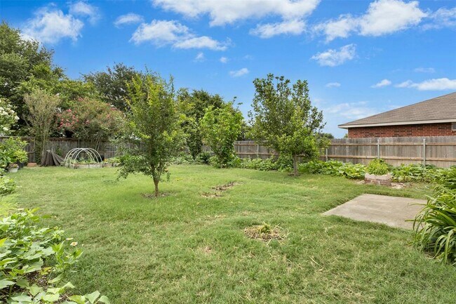 Building Photo - 203 Pheasant Trail