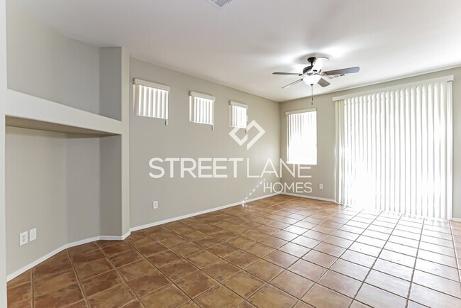 Building Photo - Charming 4 Bedroom in Las Vegas!