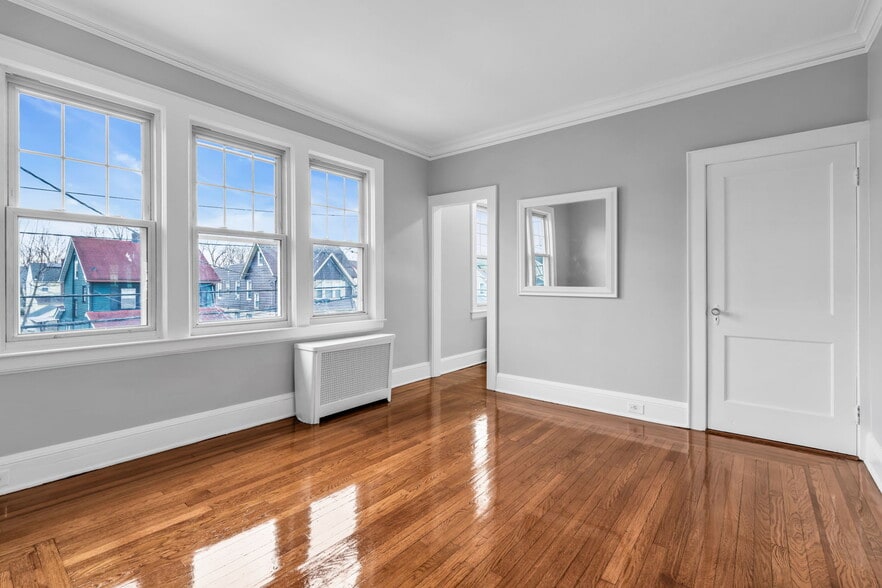 Building Photo - 181 Jacoby Street