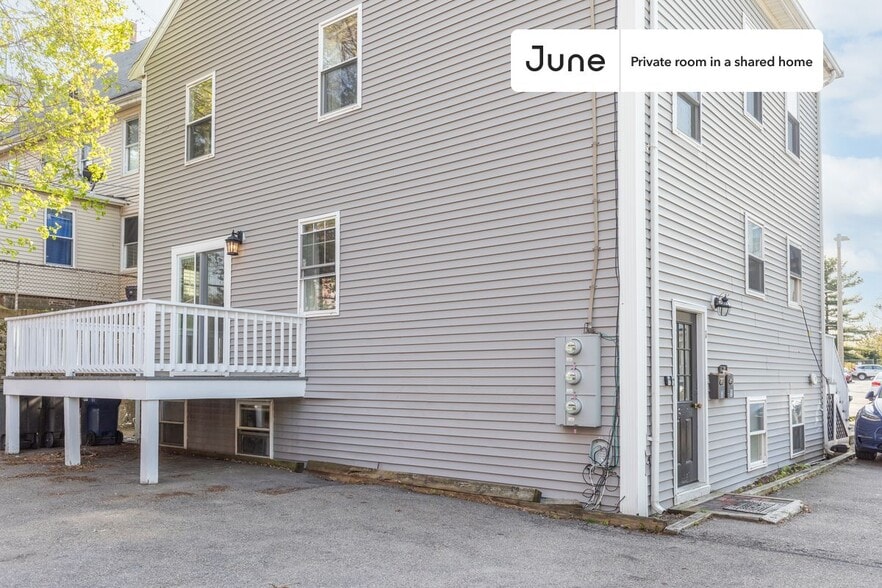 Building Photo - Room in Shared 4 bed/2 bath home