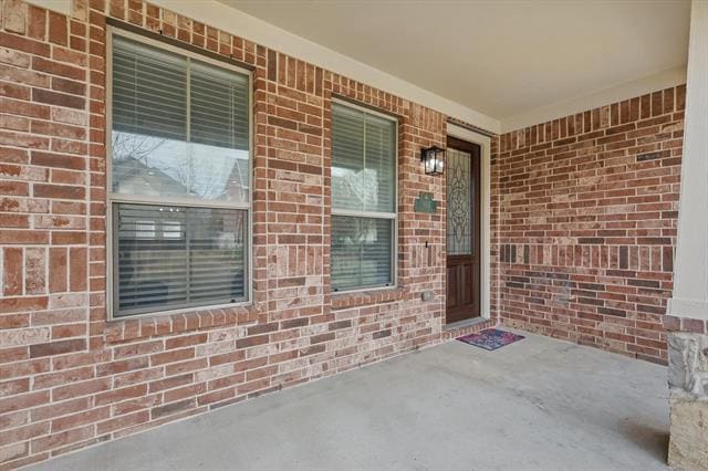 Building Photo - 924 Charleston Ln