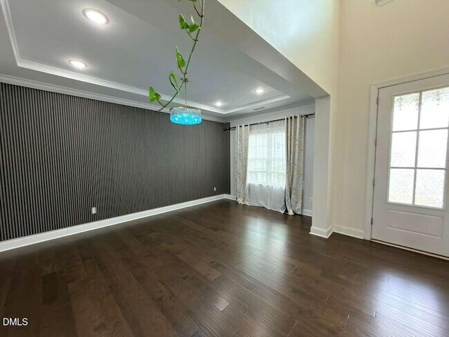 Building Photo - 513 Acerno Dr