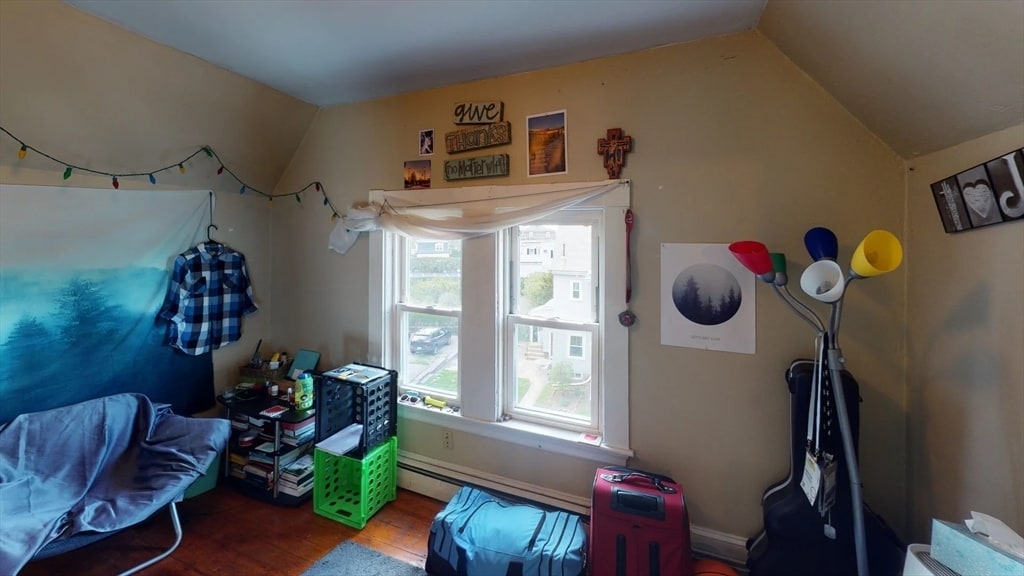 Building Photo - 73 Chestnut Hill Ave