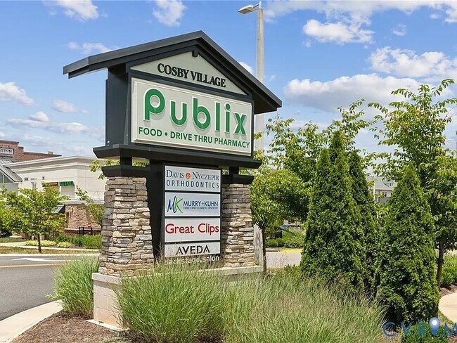 Building Photo - 15315 Sunray Aly