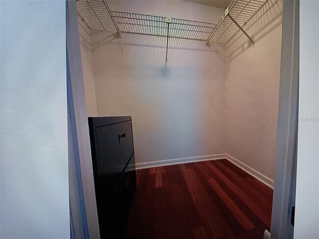 Building Photo - 6279 Sun Blvd